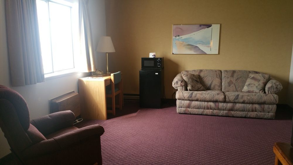 Travelodge By Wyndham Deer Lodge Montana Exterior foto